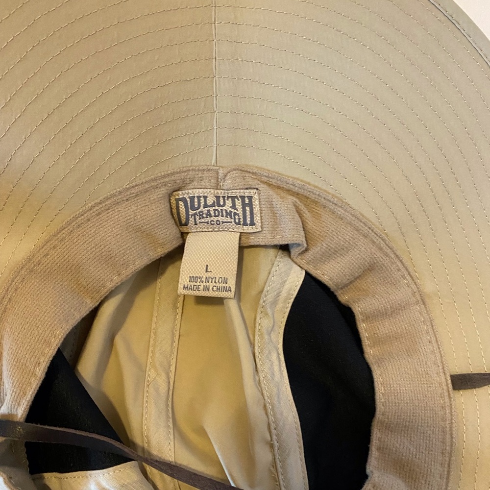 Duluth Trading Co - Picture 7 of 7